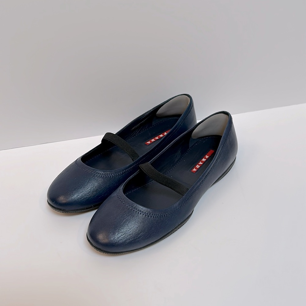 Prada ballet flats size 35. Gently used